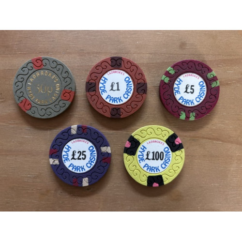 Ladbrokes Hyde Park Club - Set of 5 Casino Chips